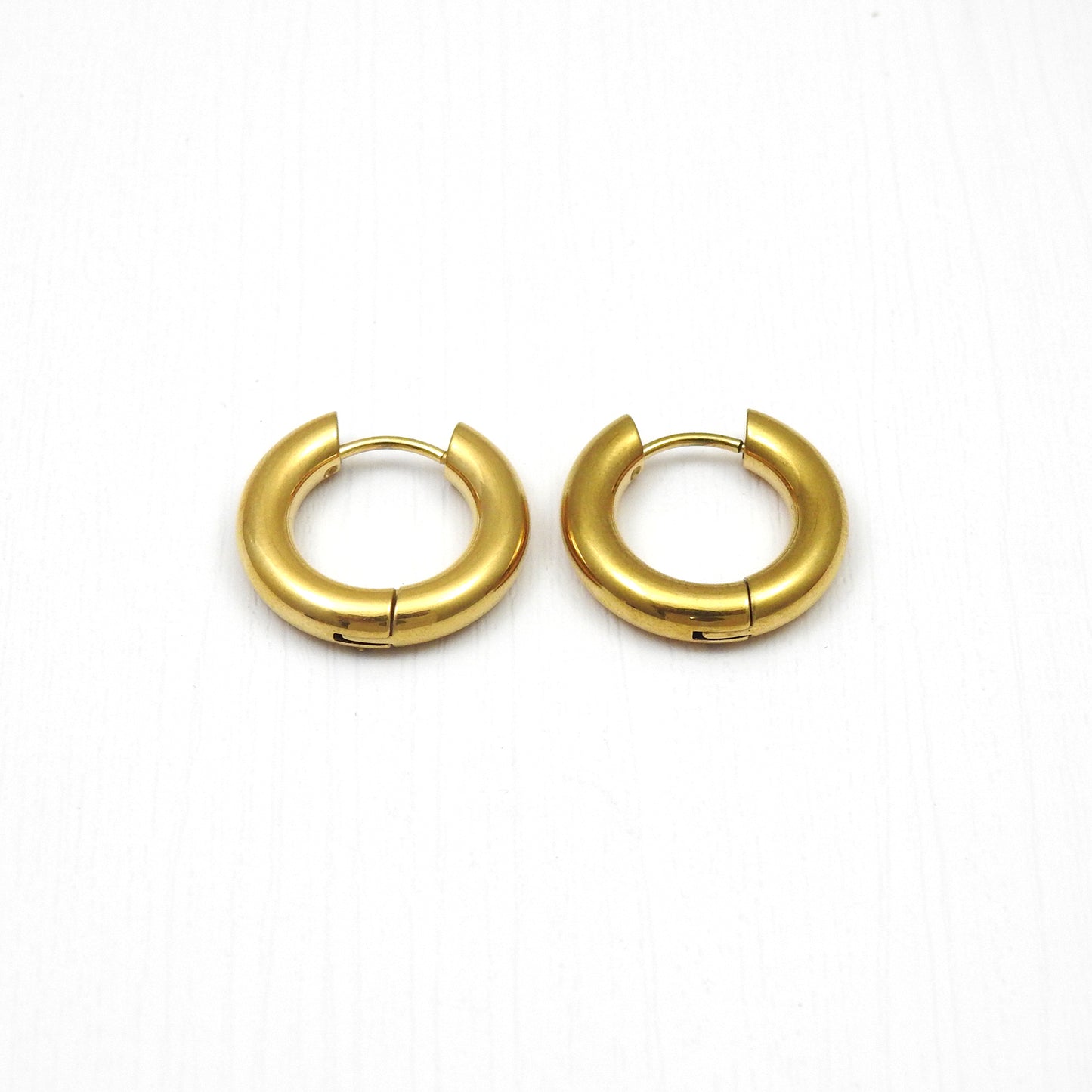 Classic Hoop Huggie Bali Earrings