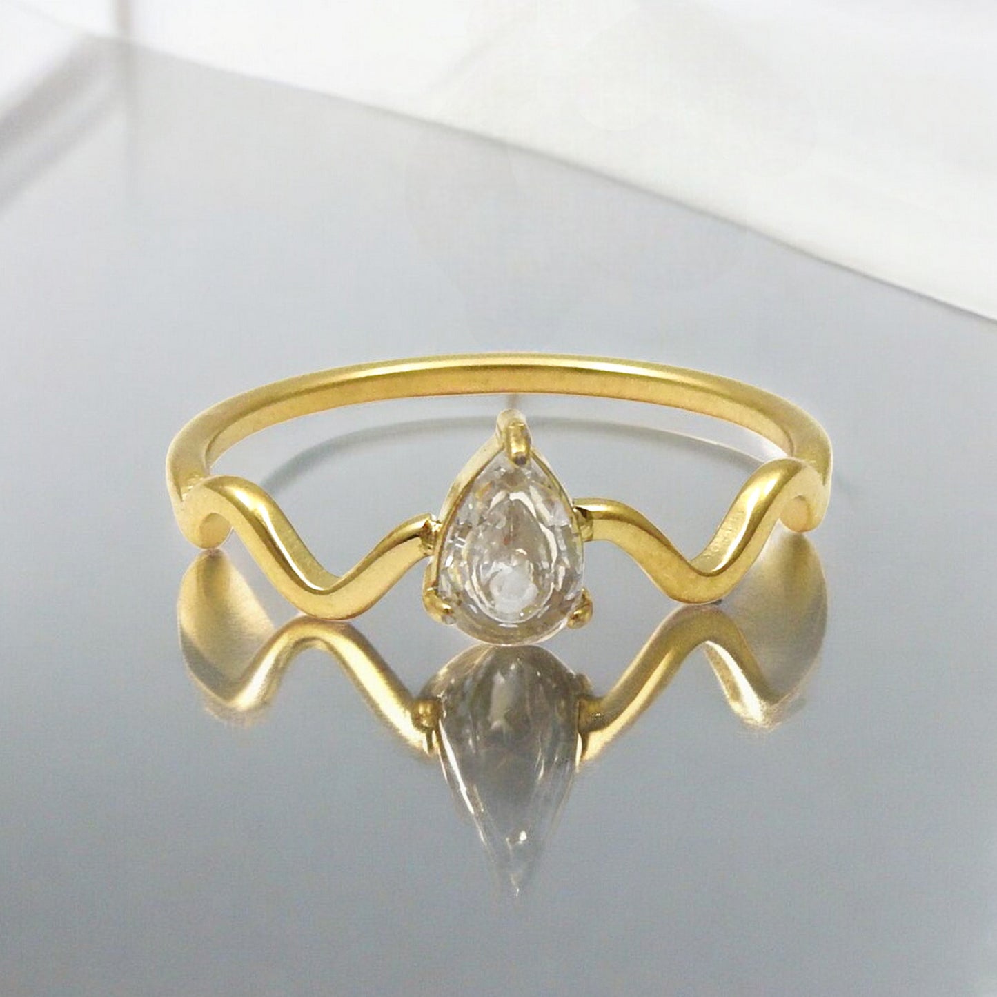Miri Ring