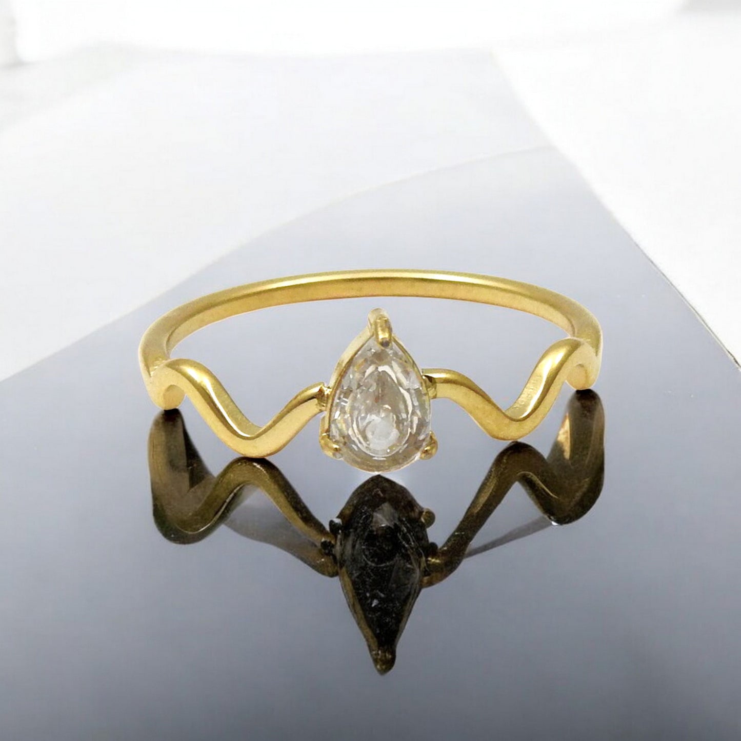 Miri Ring