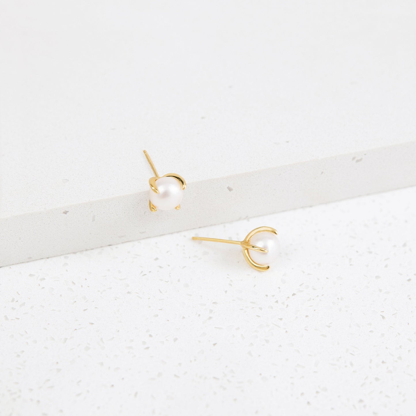 Zoe Pearl Studs